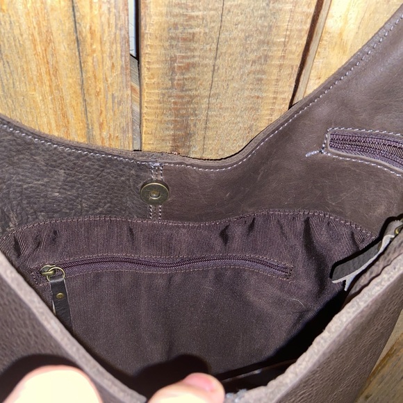 Duluth Trading Co Brown Leather Hobo - Picture 11 of 14